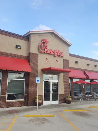 Chick-fil-A Restaurant: Menu, offers, review roundup at 2429 W Wheatland Rd, Dallas, TX 75237, United States, Dallas, Texas
