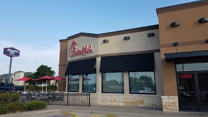 Chick-fil-A Restaurant, Weatherford, Texas (2606 S Main St, Weatherford, TX 76087, United States): Group menu, deals, ratings, reviews