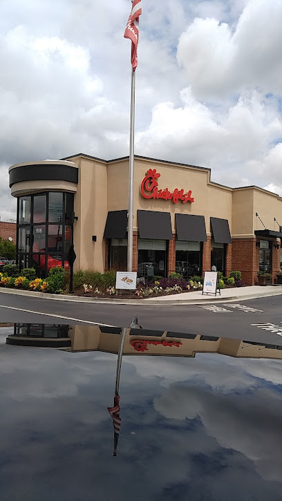 Chick-fil-A Restaurant, North Charleston, South Carolina (7616 Rivers Ave, North Charleston, SC 29406, United States): Public review, menu, dining