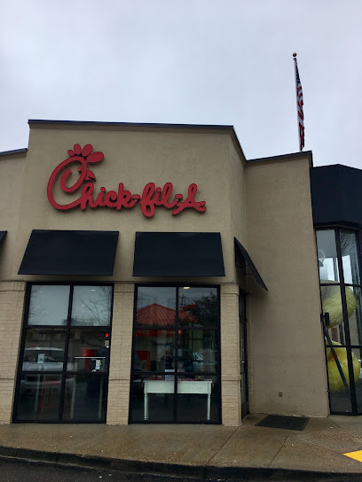 Chick-fil-A Restaurant in Memphis, Tennessee at 4916 Poplar Ave, Memphis, TN 38117, United States | Review, menu, public feedback, offers