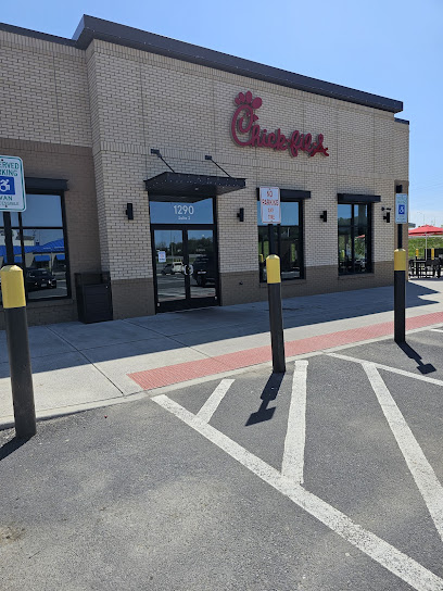Chick-fil-A Restaurant: NWQ of Route 81 and Arsenal, 1290 Arsenal St, Watertown, NY 13601, United States, Watertown, New York | Family-friendly 1