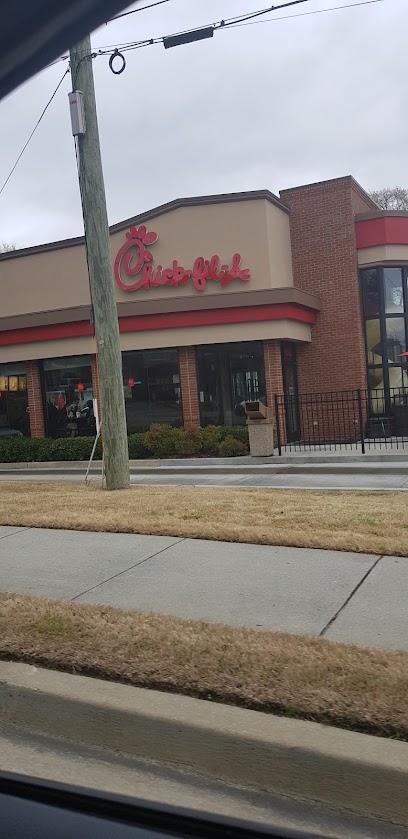 Chick-fil-A Restaurant in Atlanta, Georgia | Public reviews, menu, offers, group rating (4285 Roswell Rd NE, Atlanta, GA 30342, United States)